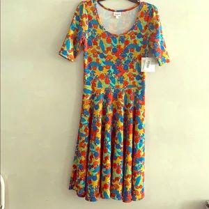 Lularoe Nicole size medium